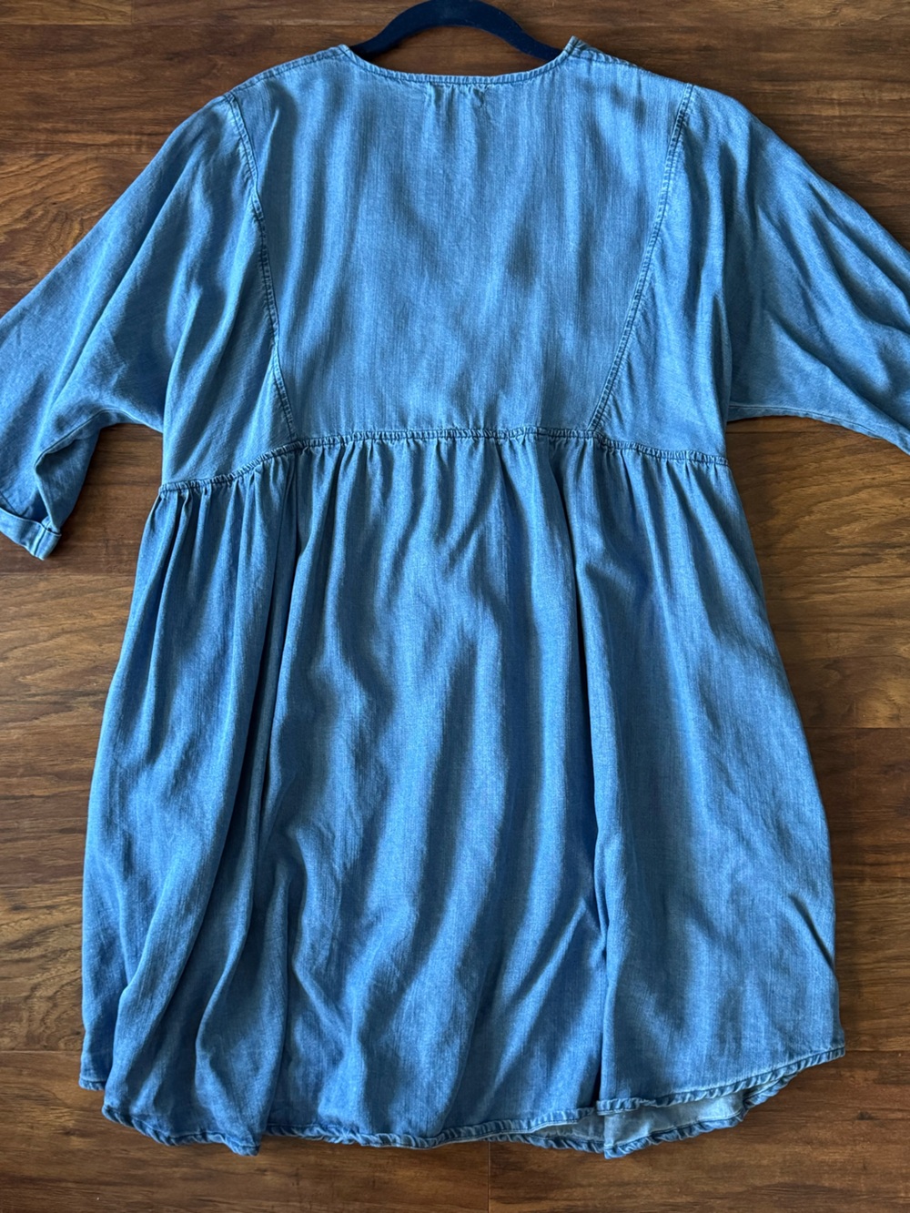 NATURAL LIFE Stella Blue Short-Sleeve V-Neck Dress - Picture 2 of 3